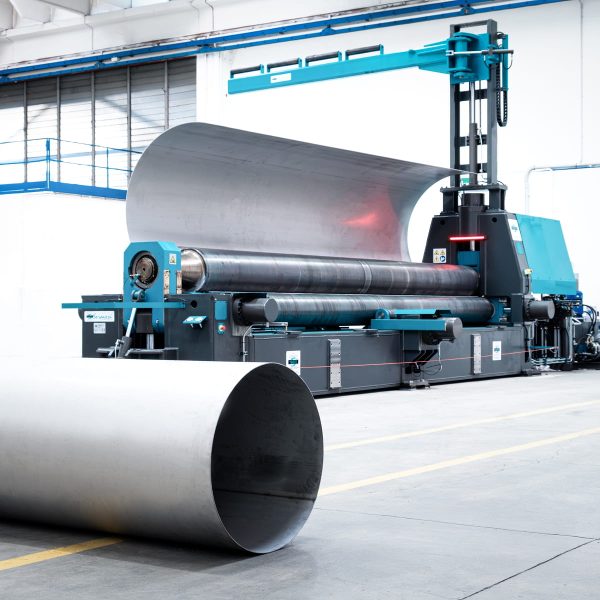 calandratura di tubi inox realizzata da Sidertaglio Calandratura